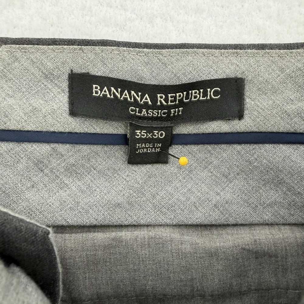 Banana Republic please refer